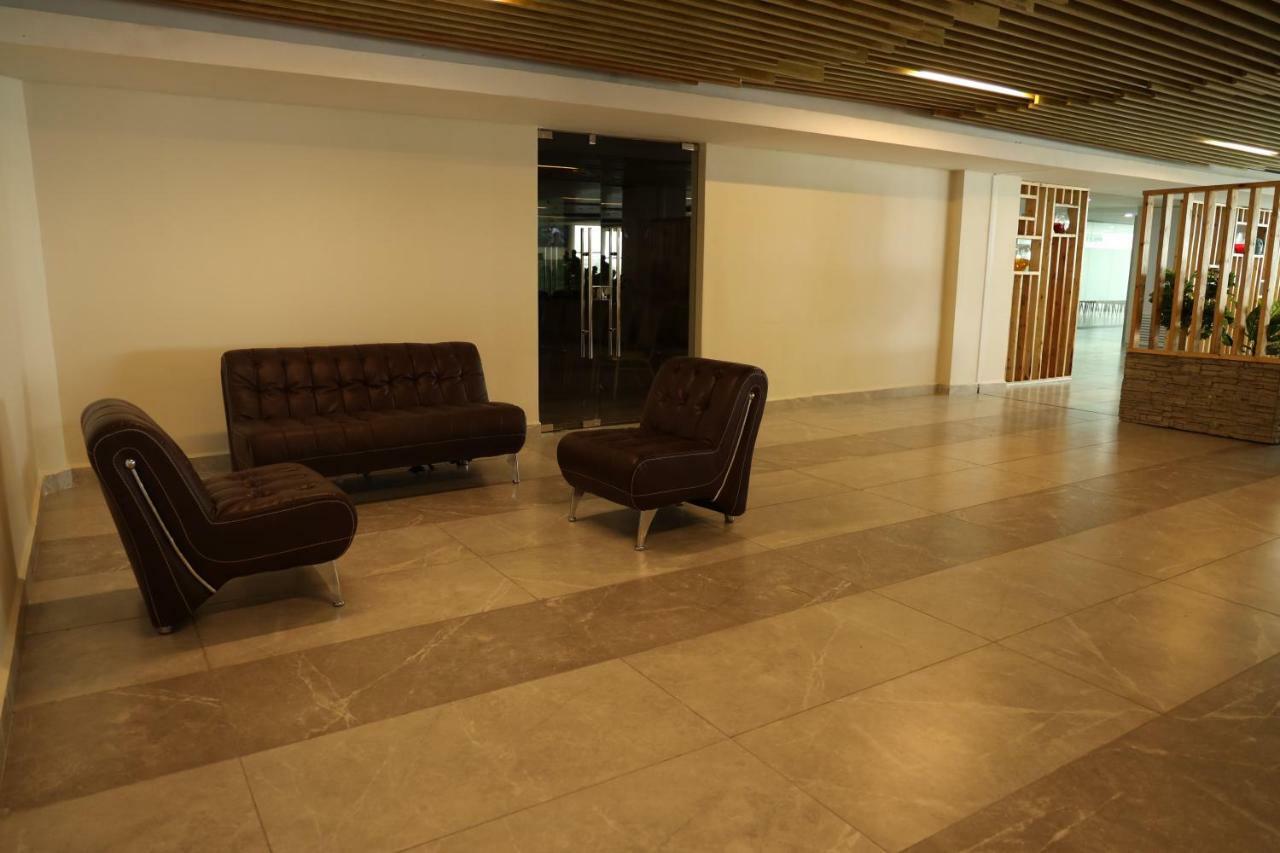 Prideinn Plaza Nairobi Airport Mlolongo Exterior foto